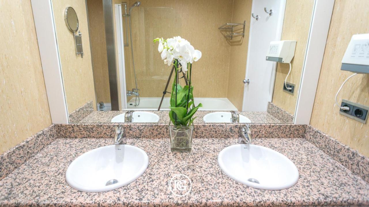 Bernabeu - Cuzco - Eurobuilding 2 Luxury Apartment Madrid Eksteriør bilde